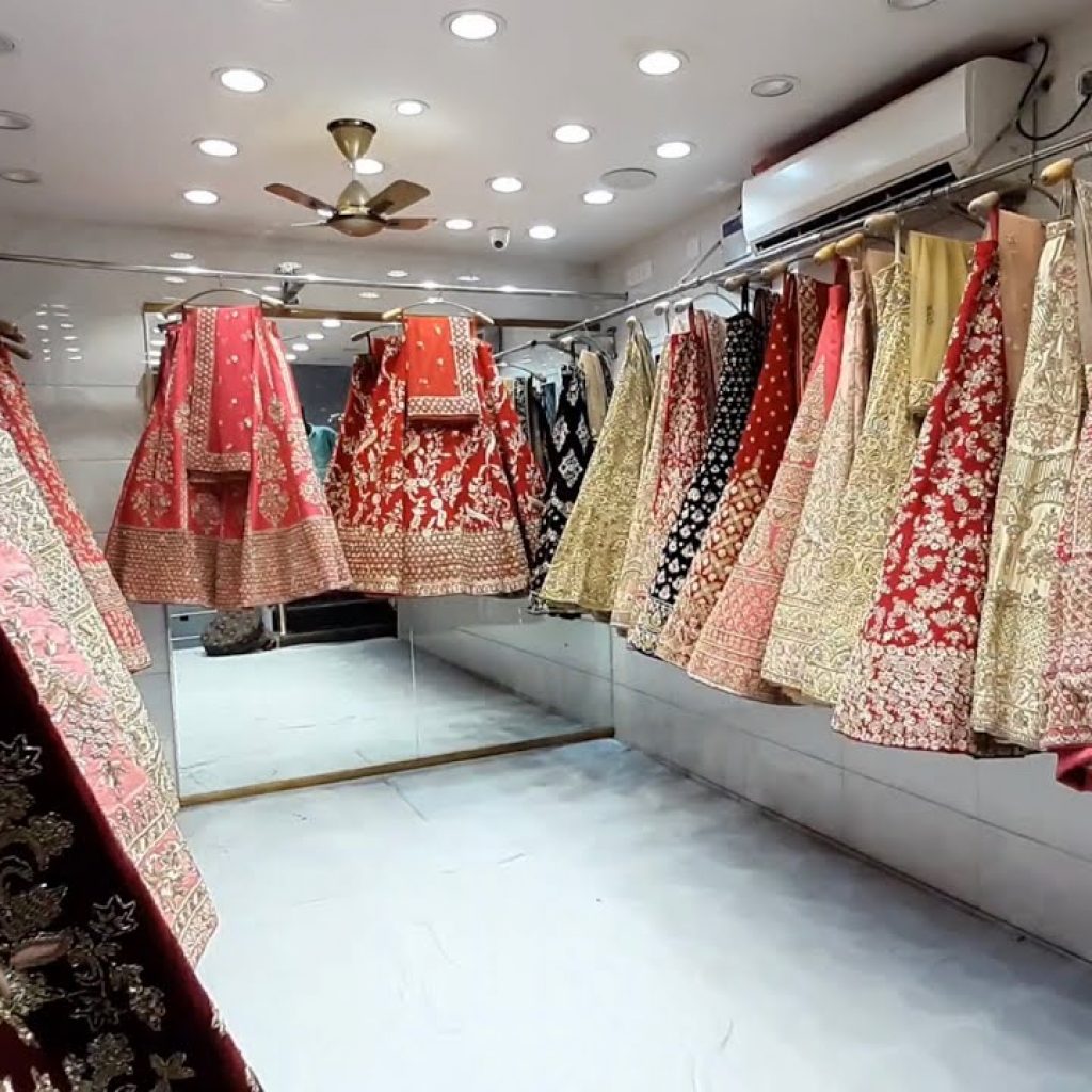 Best Stores For Lehenga Shopping In Chandni Chowk | magicpin blog